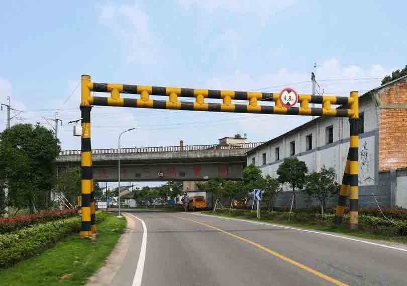 昌江铁路限高架